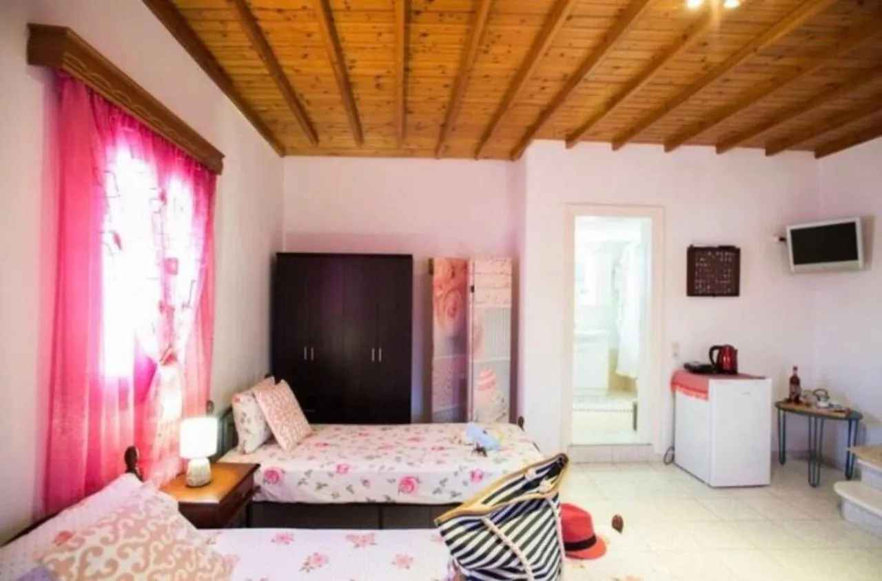 Cosy Studio Near Super Paradise Mykonos Town Dom wakacyjny